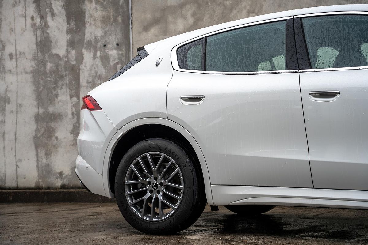 2024 Maserati Grecale GT M182