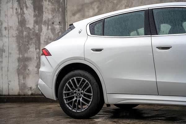 2024 Maserati Grecale GT M182