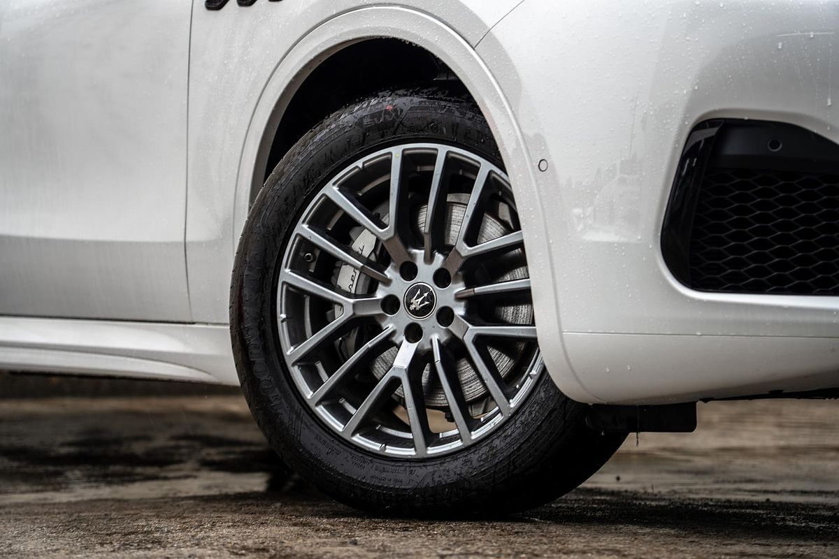 2024 Maserati Grecale GT M182