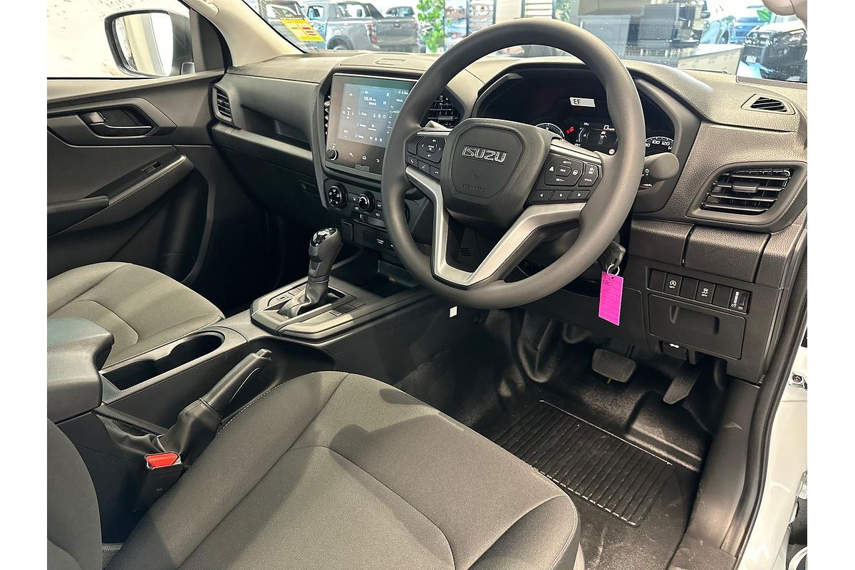 2025 Isuzu D-MAX SX High Ride Rear Wheel Drive