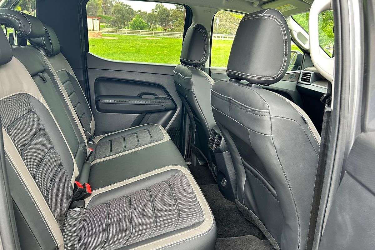 2025 Volkswagen Amarok TDI600 Style NF 4X4