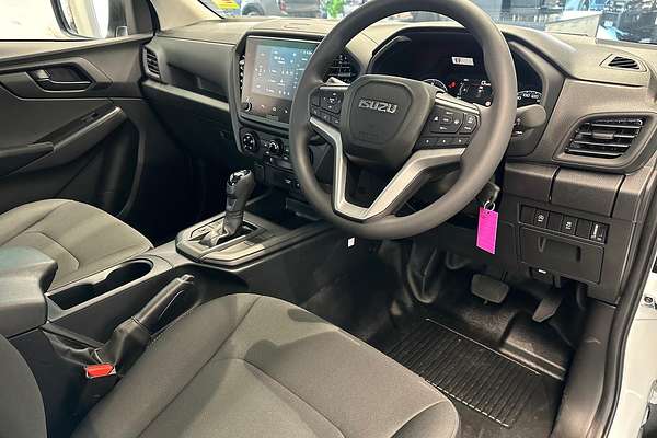2025 Isuzu D-MAX SX High Ride Rear Wheel Drive