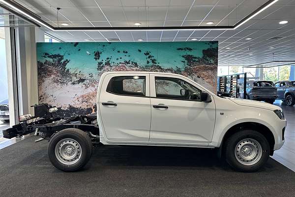 2025 Isuzu D-MAX SX 4X4