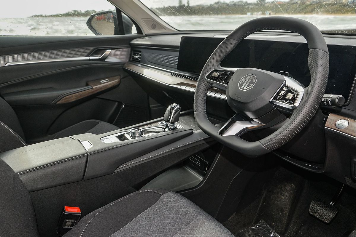 2025 MG QS Excite IS31