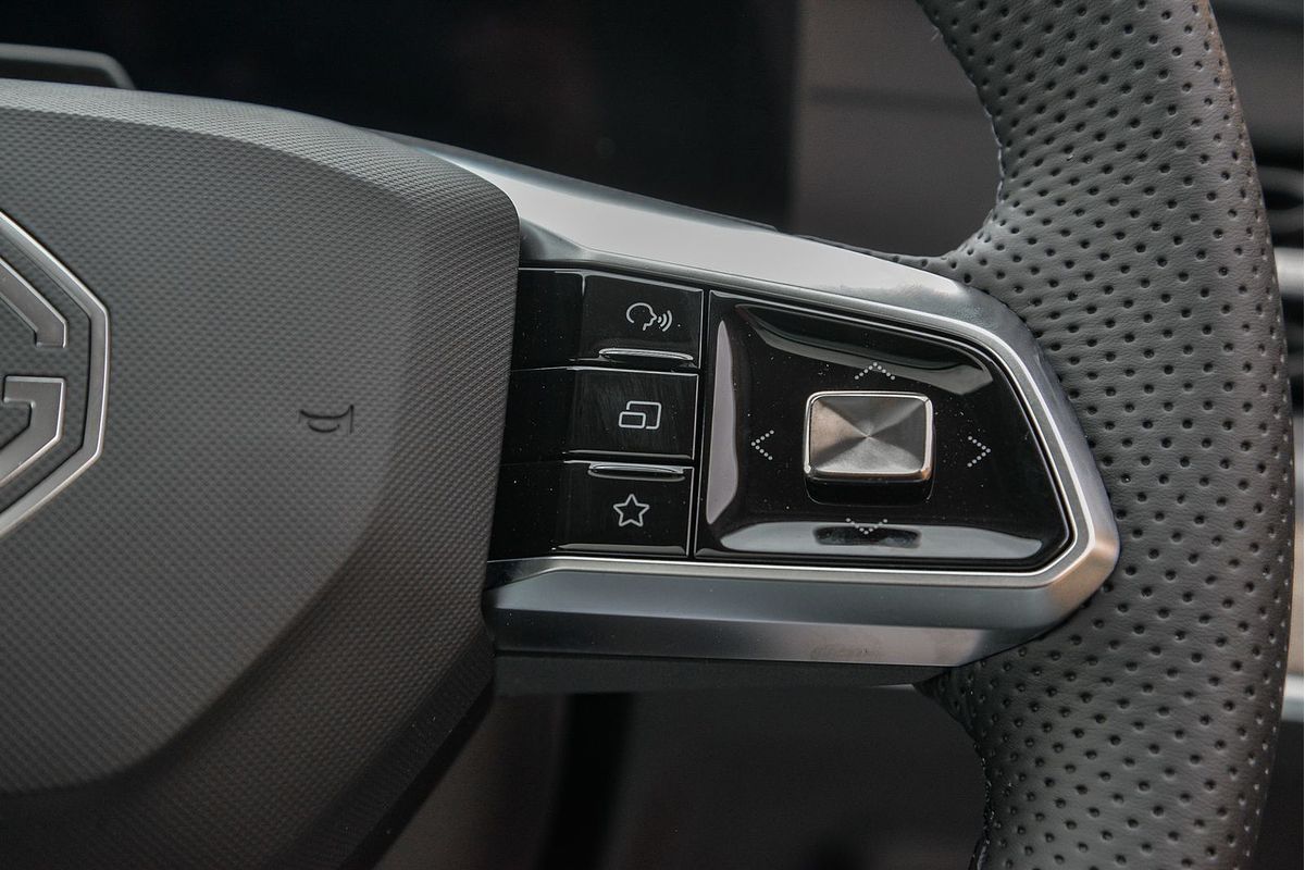 2025 MG QS Excite IS31