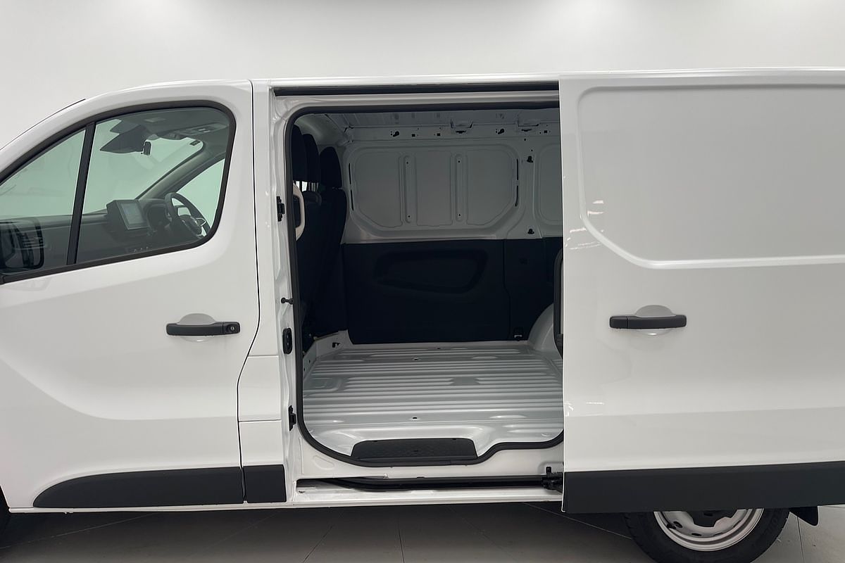 2023 Renault Trafic Pro X82 SWB Low Roof