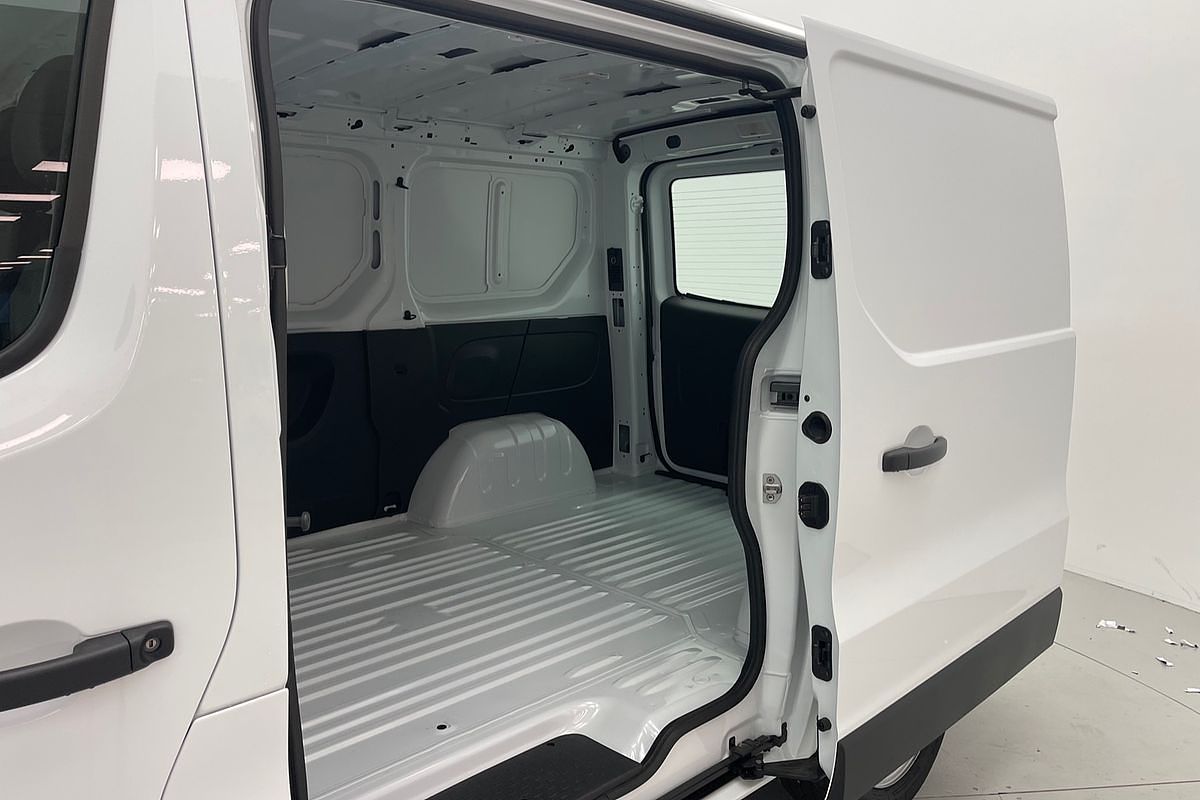2023 Renault Trafic Pro X82 SWB Low Roof