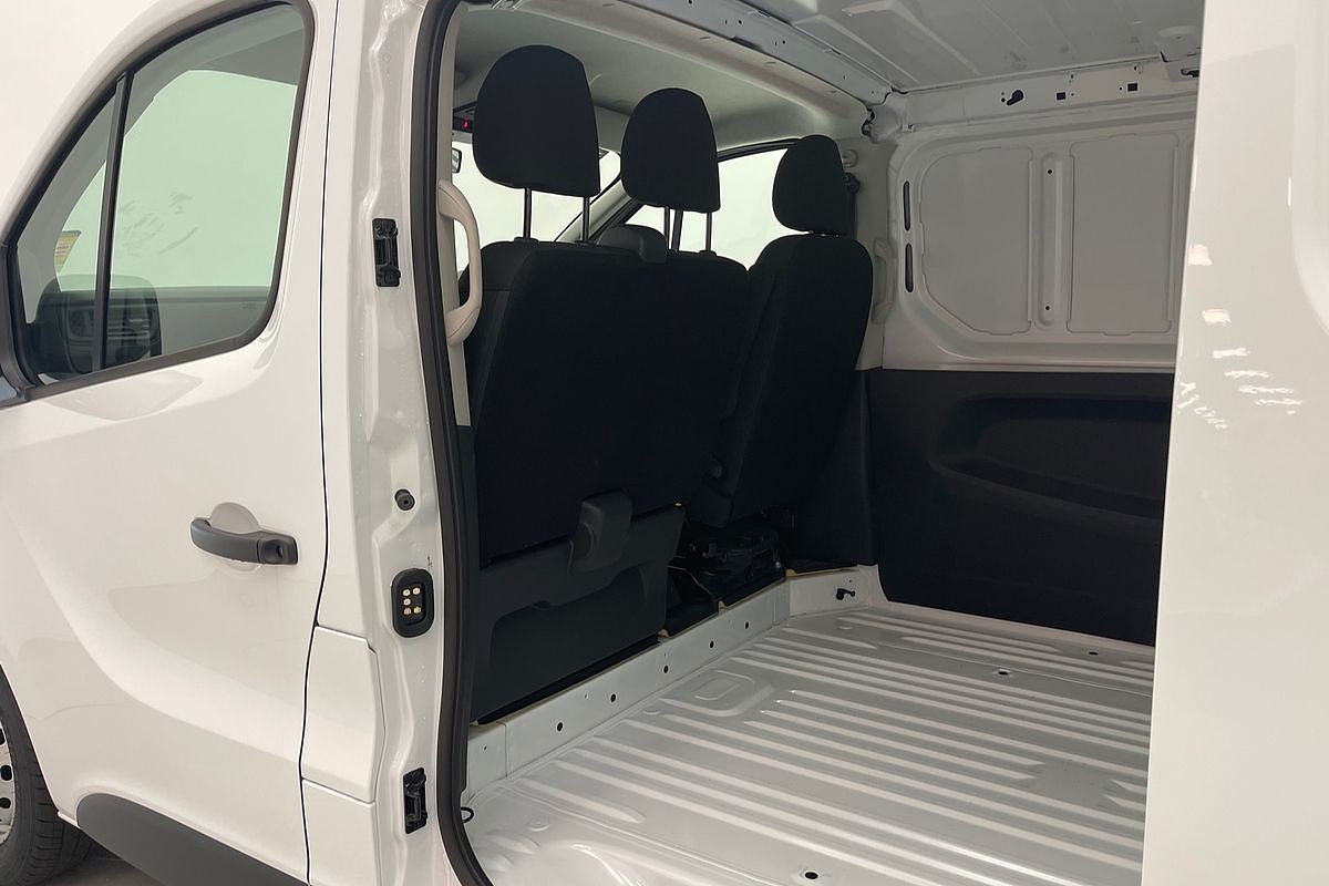 2023 Renault Trafic Pro X82 SWB Low Roof