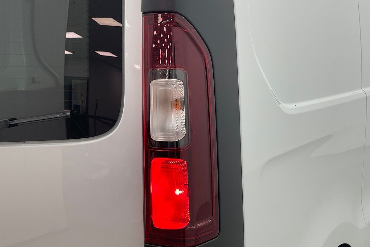 2023 Renault Trafic Pro X82 SWB Low Roof