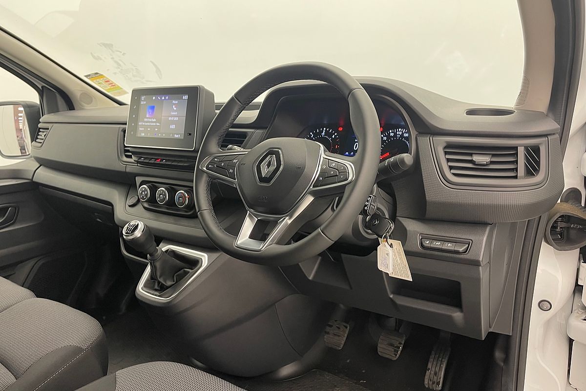 2023 Renault Trafic Pro X82 SWB Low Roof