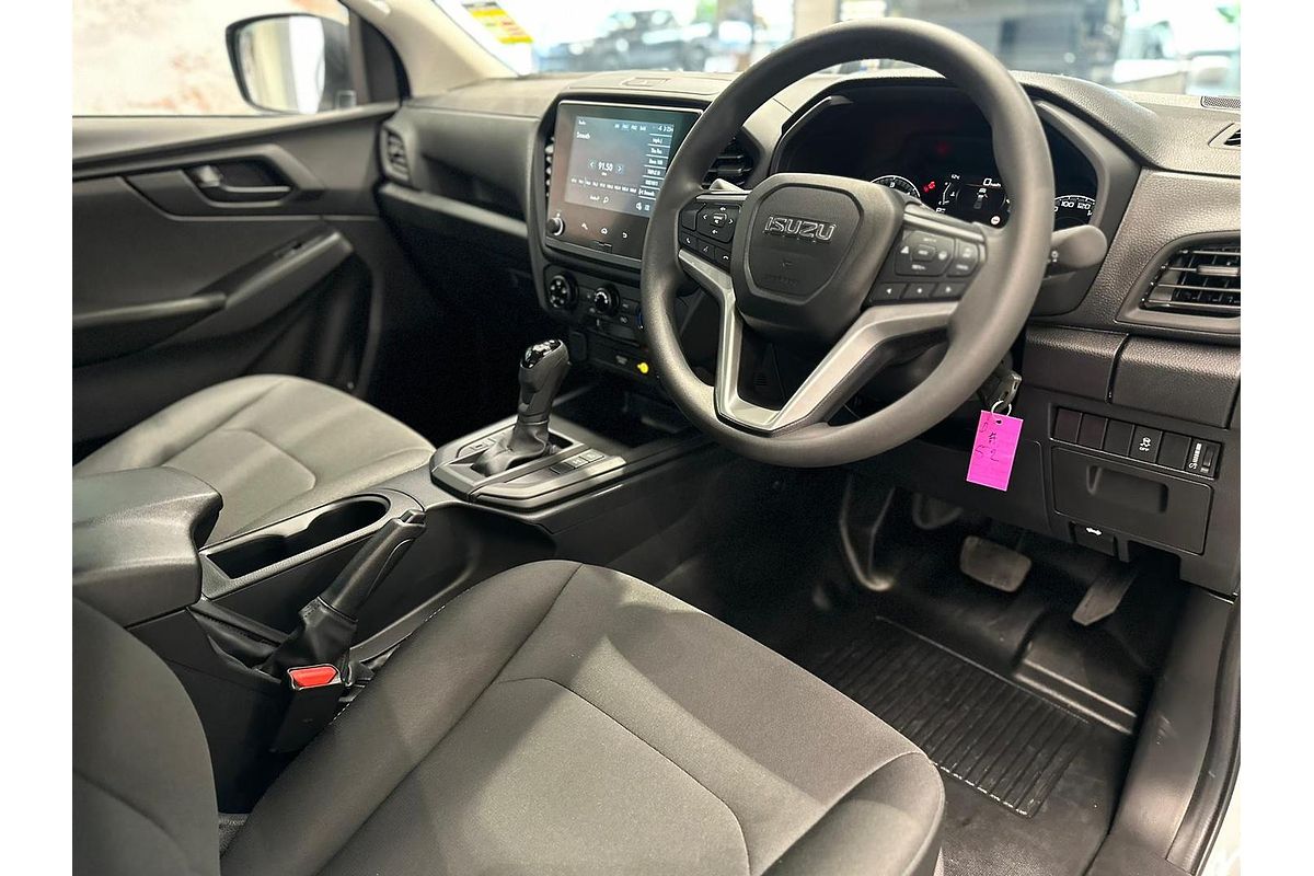 2025 Isuzu D-MAX SX 4X4