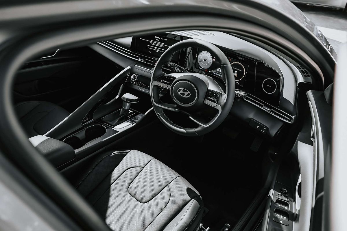 2025 Hyundai i30 Elite CN7.V2