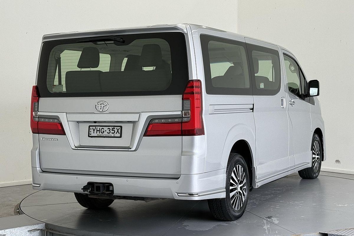 2019 Toyota Granvia GDH303R