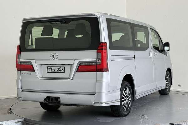 2019 Toyota Granvia GDH303R