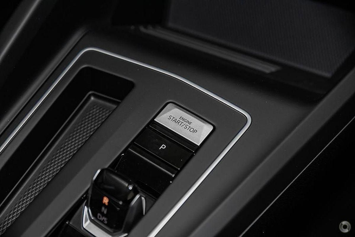 2025 Volkswagen Golf 110TSI Life 8.5