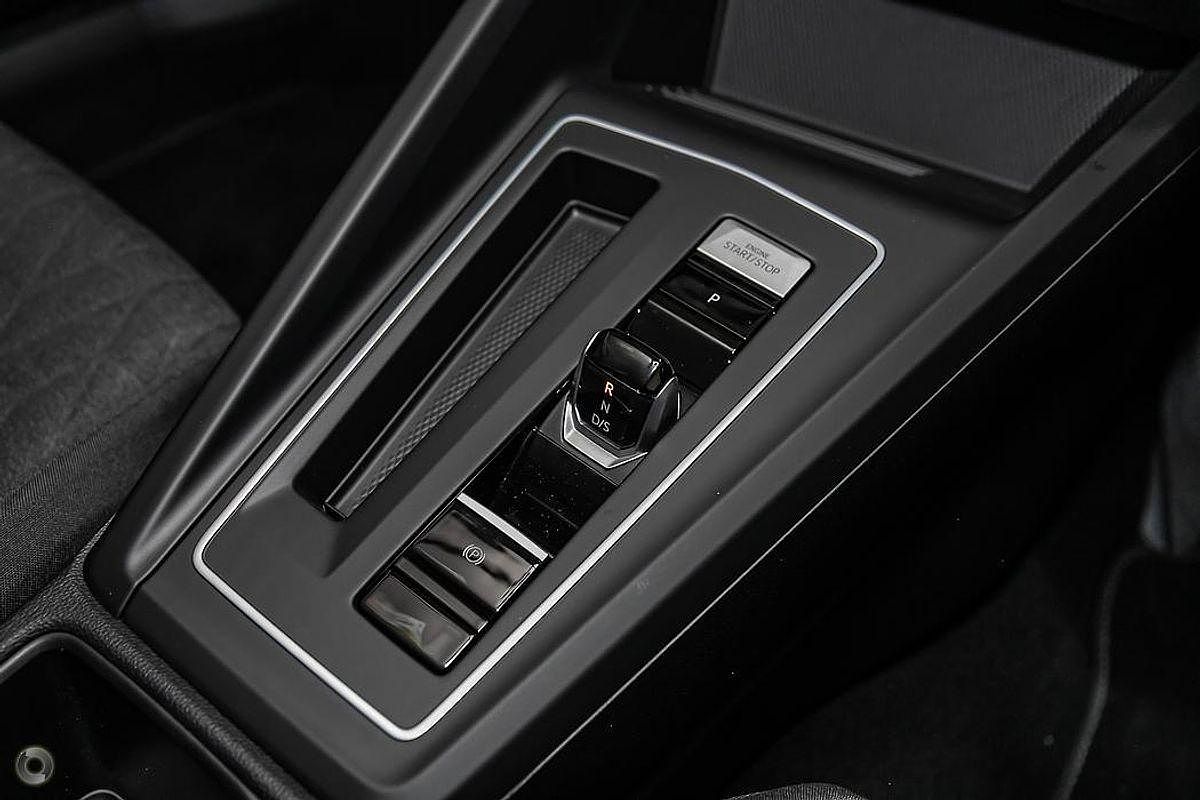 2025 Volkswagen Golf 110TSI Life 8.5