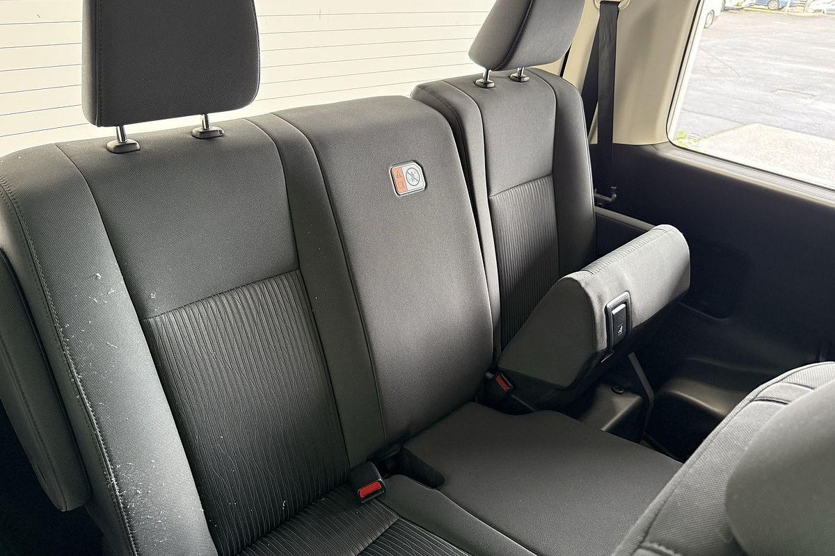 2019 Toyota Granvia GDH303R