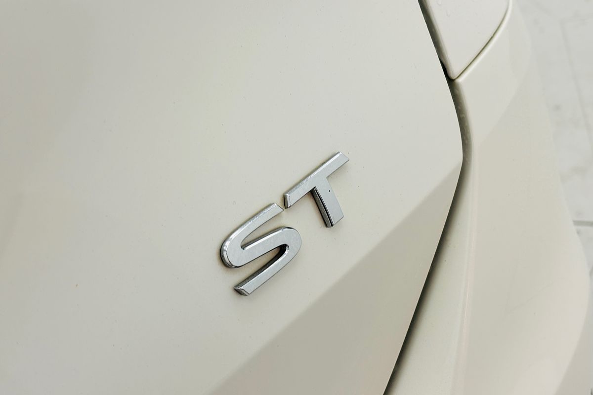 2015 Nissan X-TRAIL ST T32