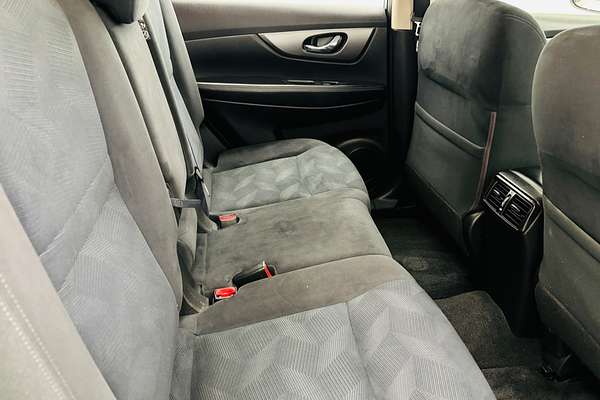 2015 Nissan X-TRAIL ST T32