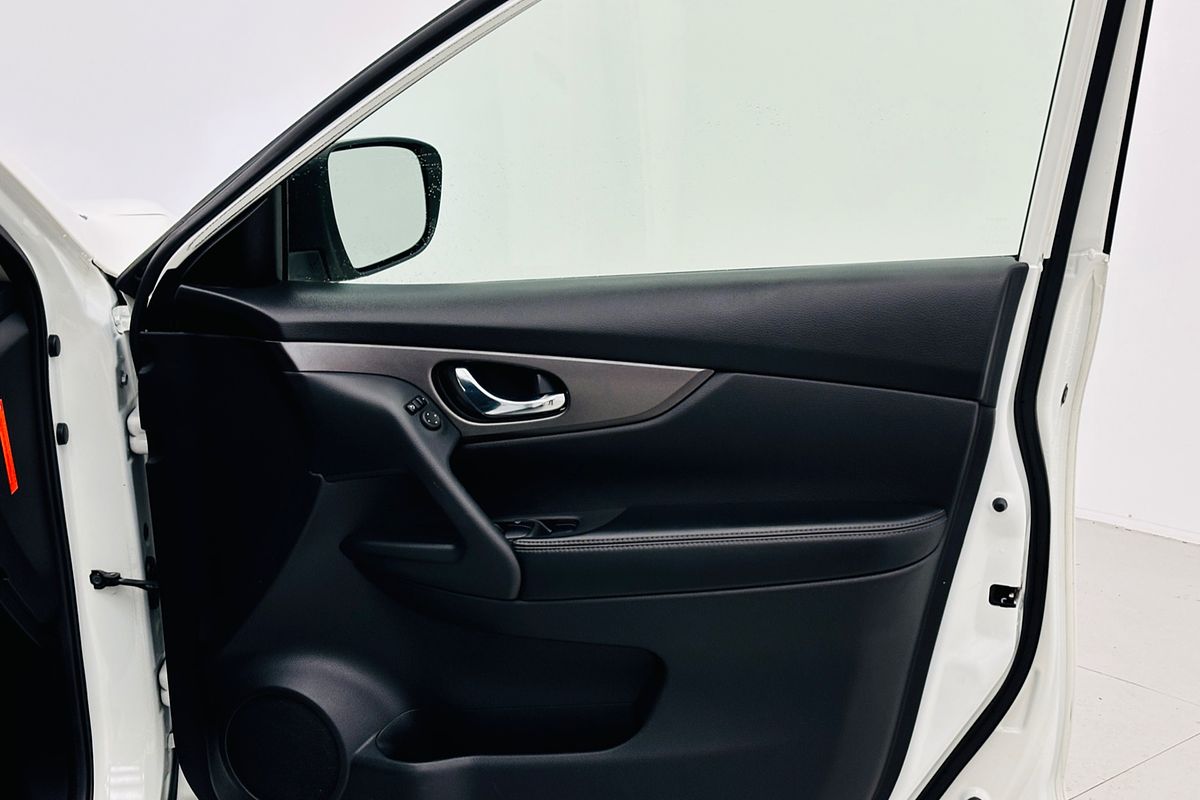 2015 Nissan X-TRAIL ST T32