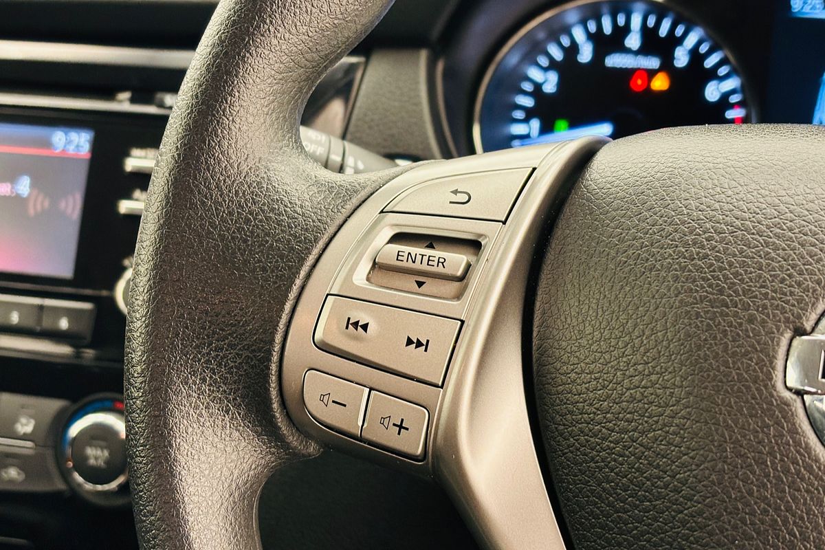 2015 Nissan X-TRAIL ST T32