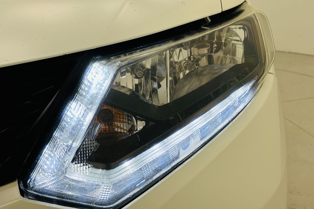 2015 Nissan X-TRAIL ST T32