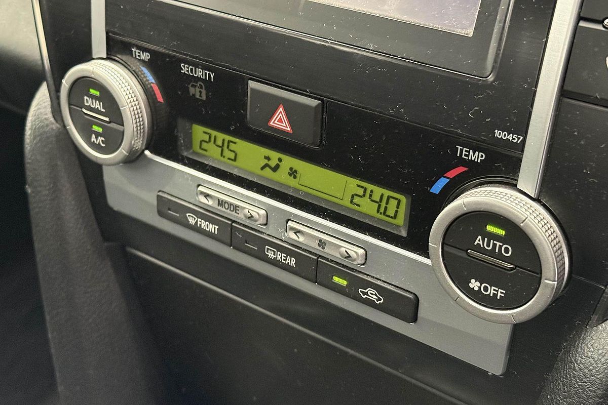 2017 Toyota Camry Altise AVV50R