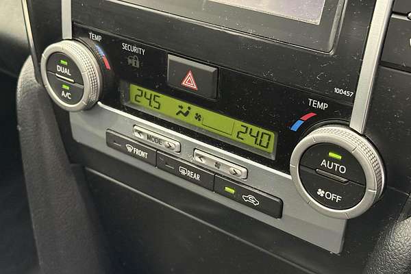 2017 Toyota Camry Altise AVV50R