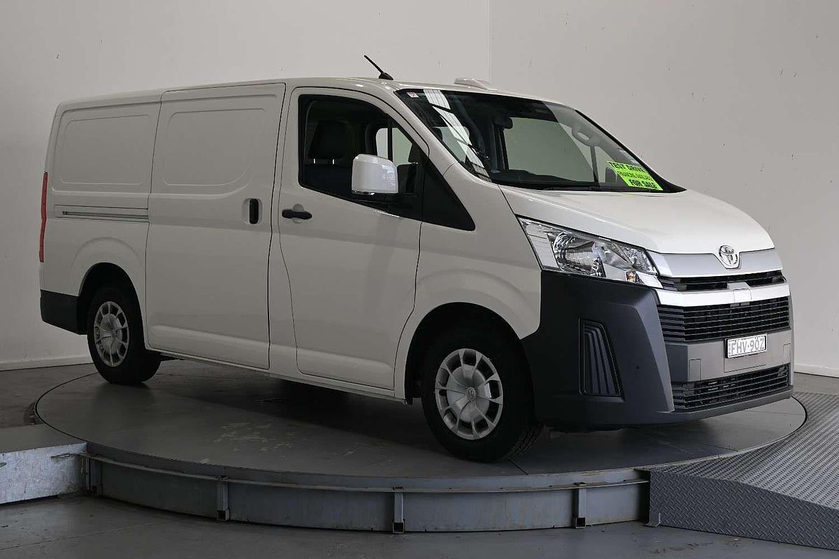 2024 Toyota Hiace GDH300R LWB
