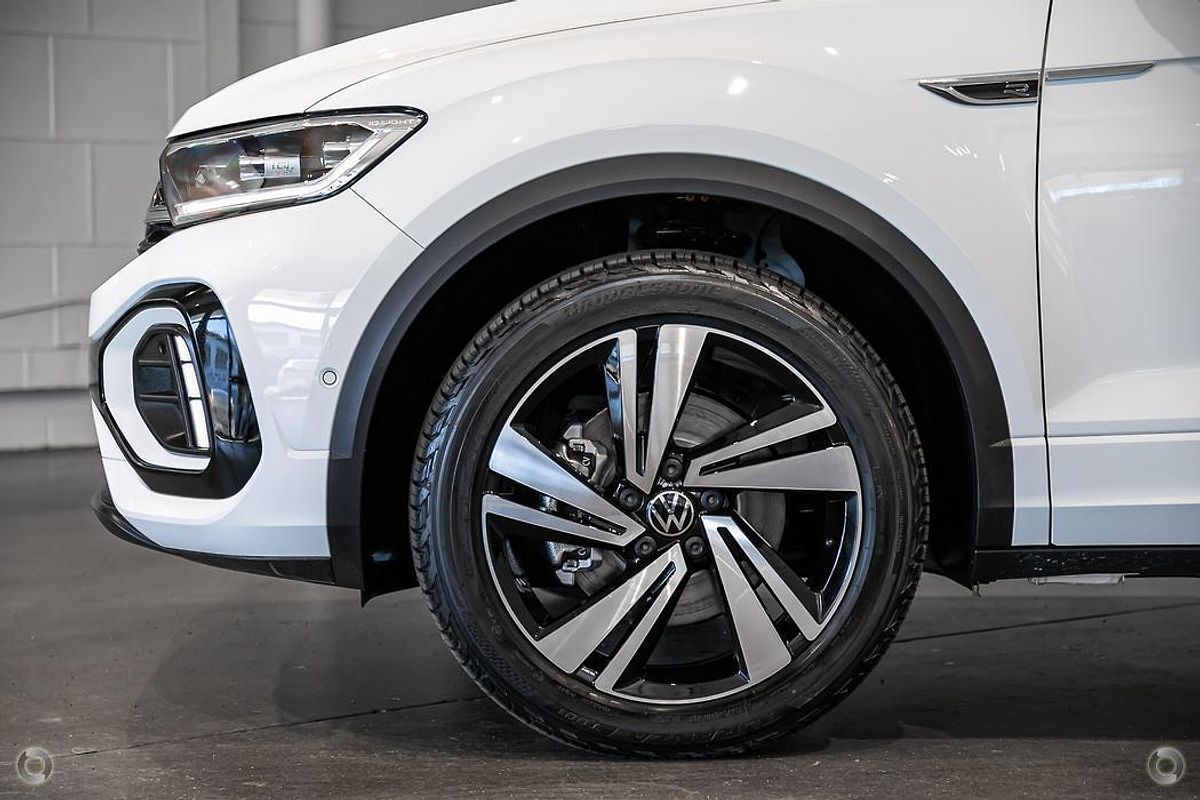 2025 Volkswagen T-Roc 140TSI R-Line D11