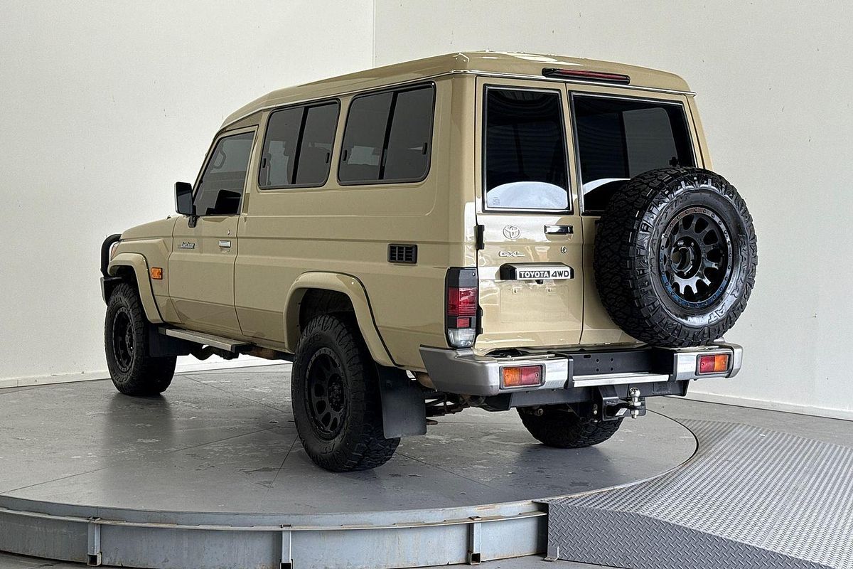 2022 Toyota Landcruiser GXL Troopcarrier VDJ78R
