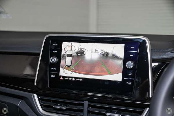 2025 Volkswagen T-Roc 140TSI R-Line D11