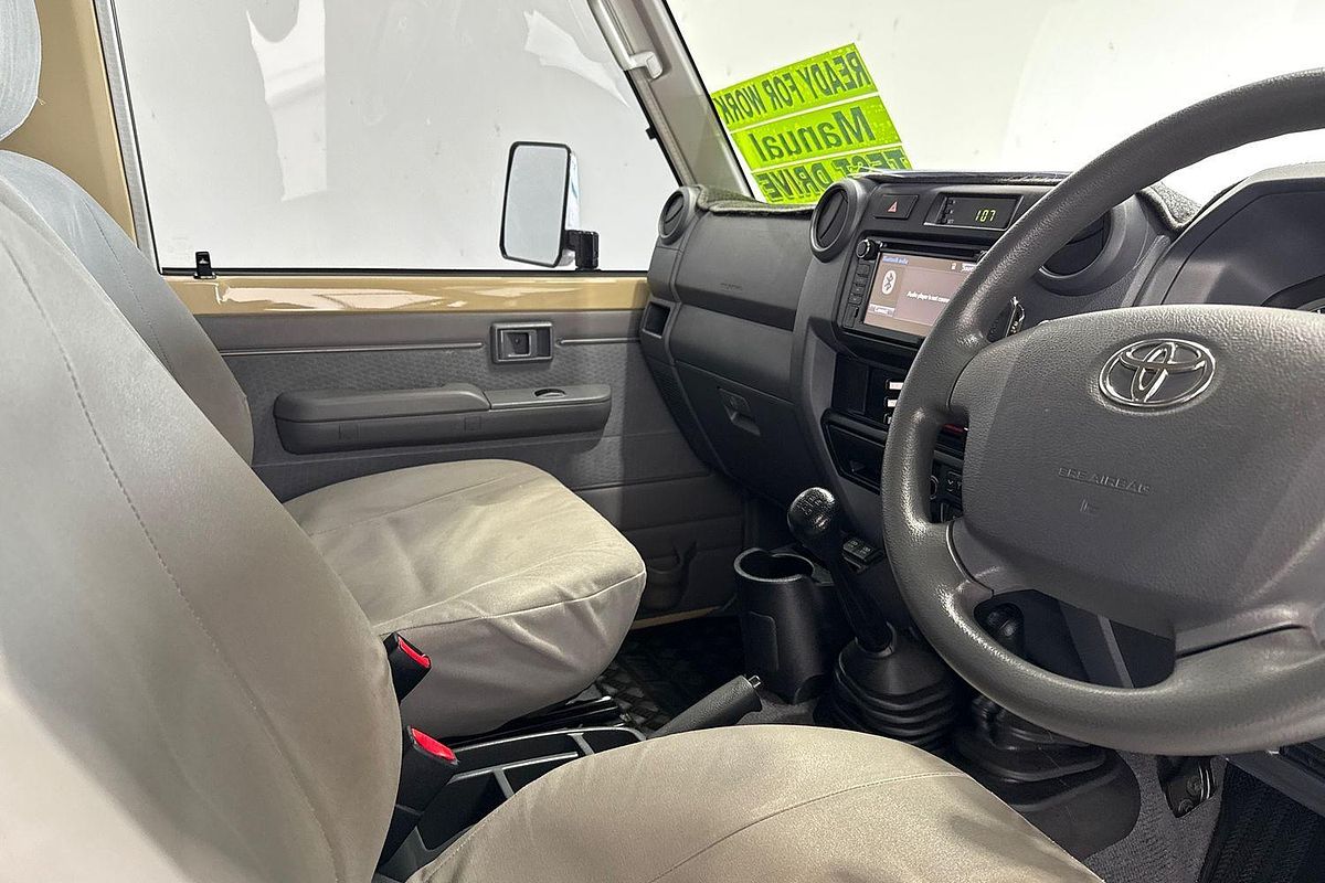 2022 Toyota Landcruiser GXL Troopcarrier VDJ78R