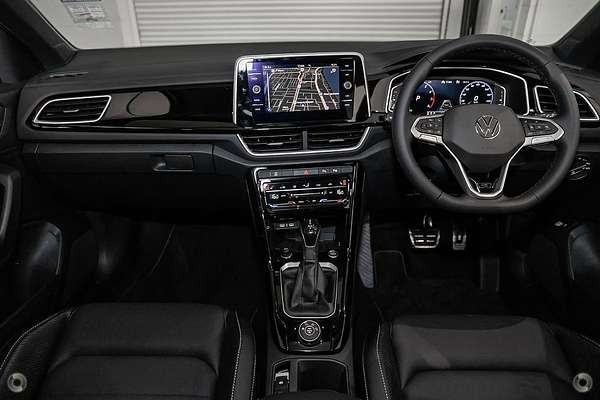 2025 Volkswagen T-Roc 140TSI R-Line D11