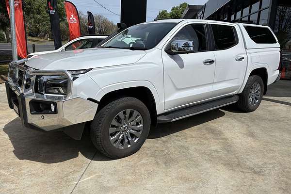 2024 Mitsubishi Triton GLS MV 4X4