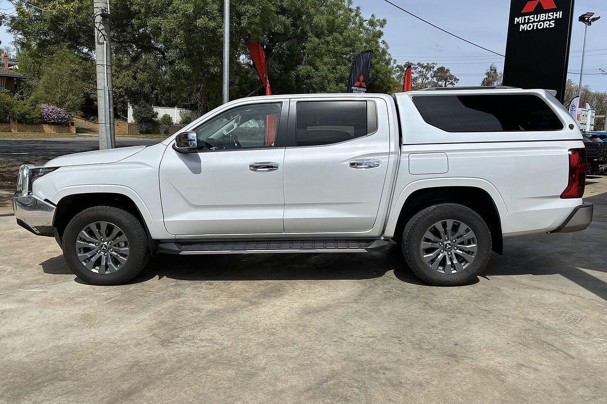 2024 Mitsubishi Triton GLS MV 4X4