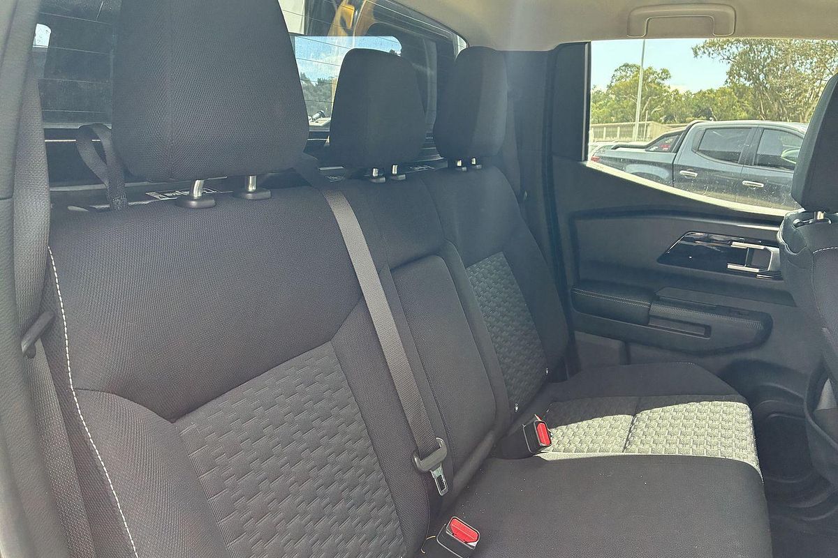 2024 Mitsubishi Triton GLS MV 4X4