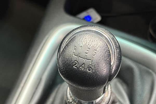 2016 Toyota Hilux SR5 GUN126R 4X4