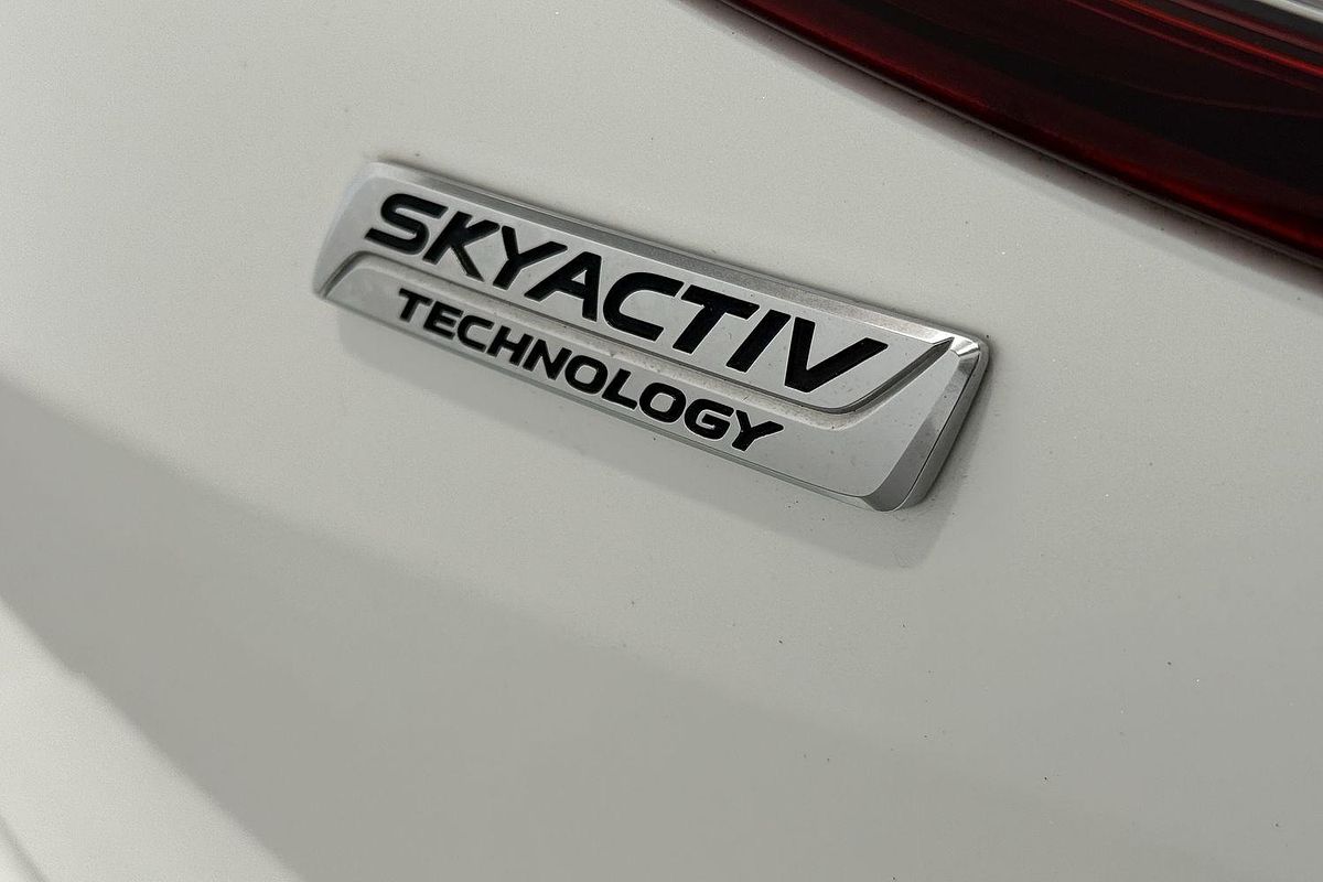 2015 Mazda 2 Maxx DJ Series