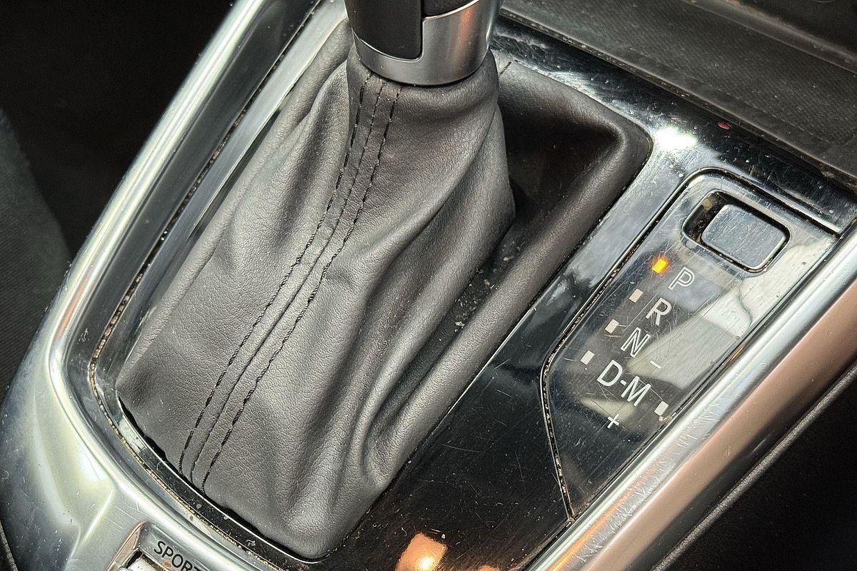 2015 Mazda 2 Maxx DJ Series