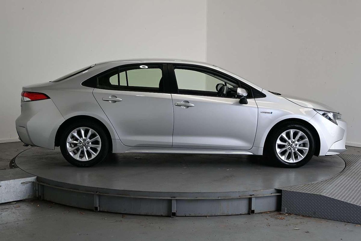 2022 Toyota Corolla Ascent Sport Hybrid ZWE211R