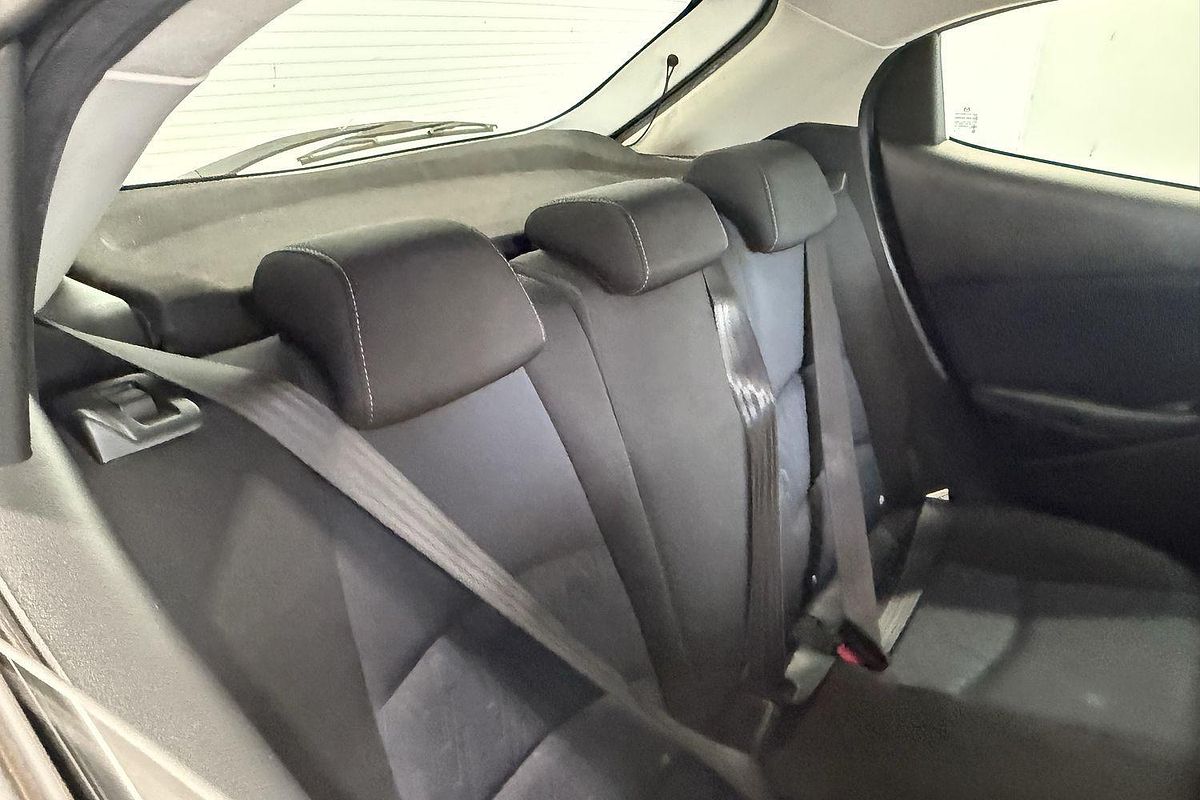 2015 Mazda 2 Maxx DJ Series