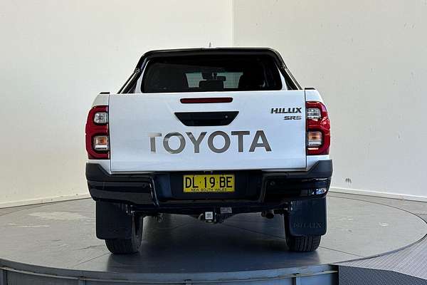 2024 Toyota Hilux SR5 48V GUN126R 4X4