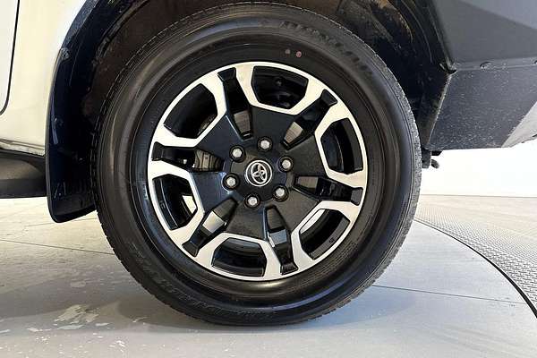 2024 Toyota Hilux SR5 48V GUN126R 4X4