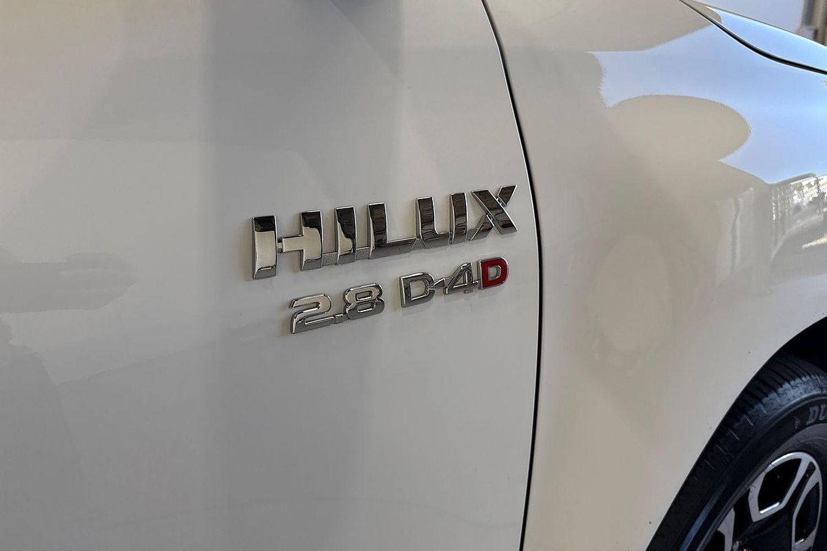 2024 Toyota Hilux SR5 48V GUN126R 4X4