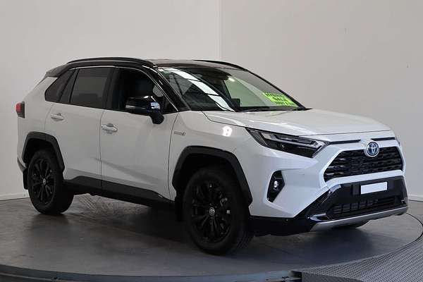 2024 Toyota RAV4 XSE AXAH54R