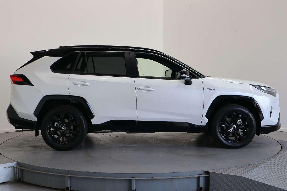 2024 Toyota RAV4 XSE AXAH54R