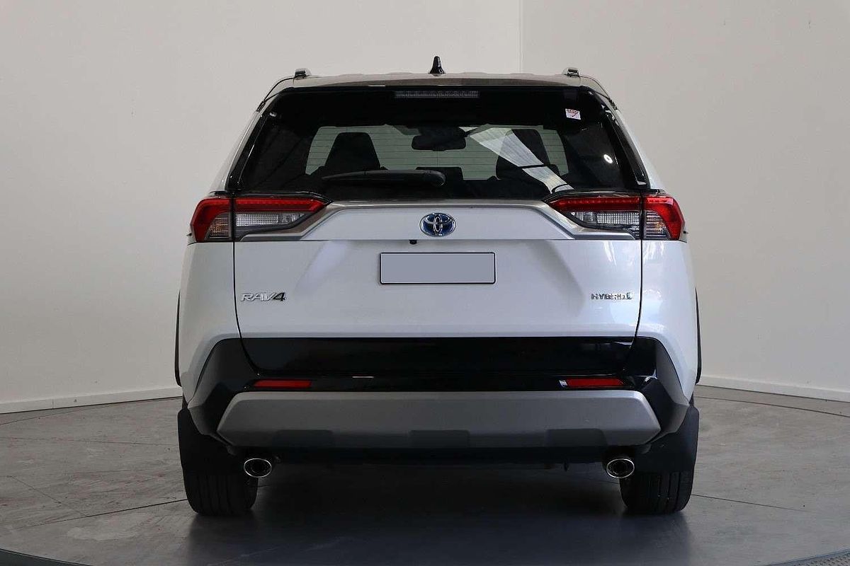 2024 Toyota RAV4 XSE AXAH54R