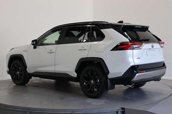 2024 Toyota RAV4 XSE AXAH54R