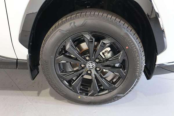 2024 Toyota RAV4 XSE AXAH54R